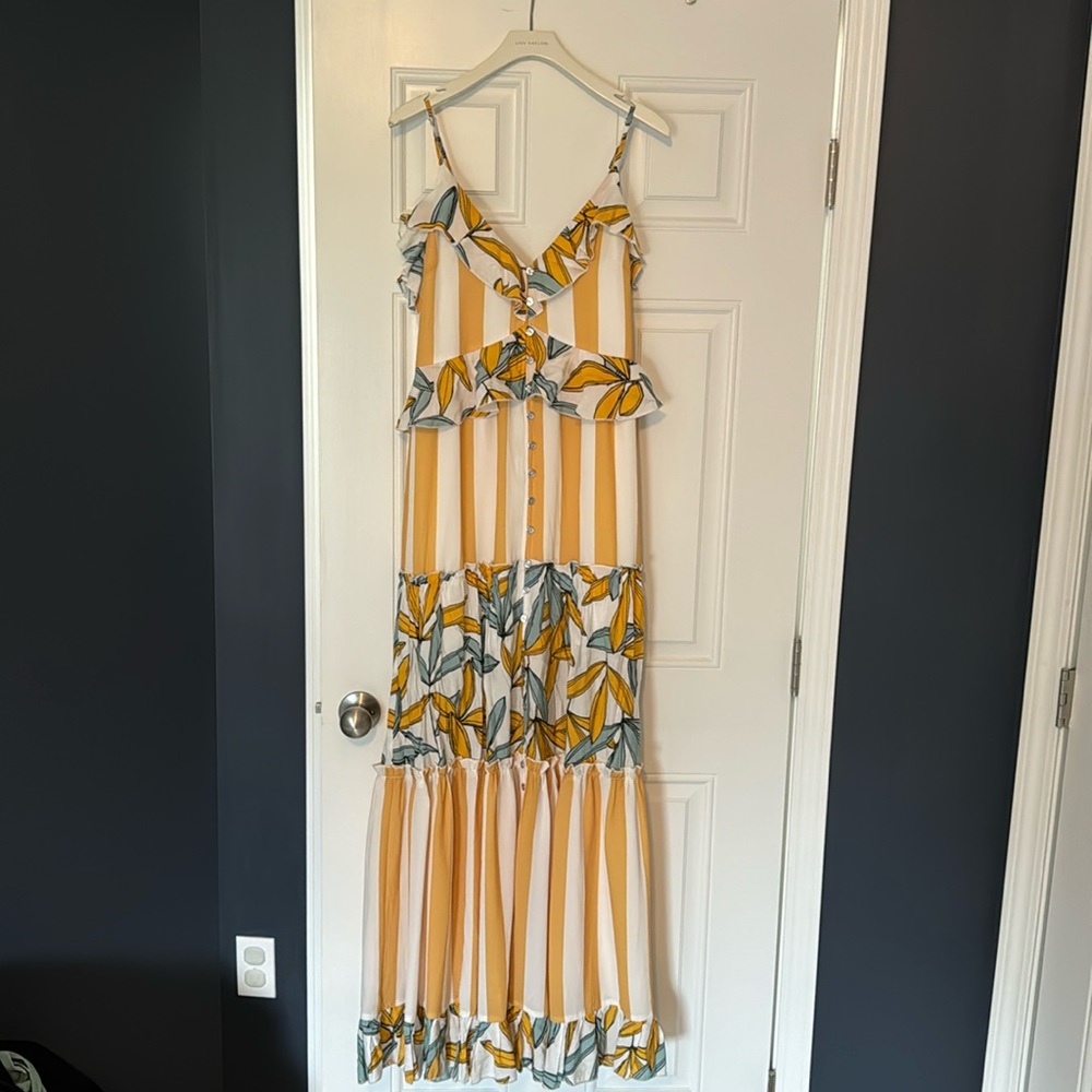 L’Atiste by Amy dress. Size M. EUC